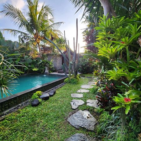 Buda Amitaba Ubud Dış mekan fotoğraf